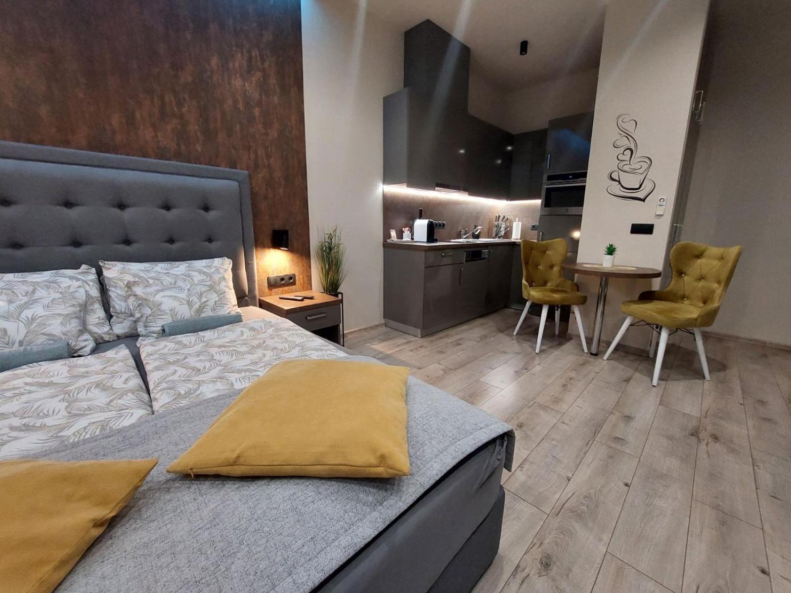 Silver Dawn Apartments 塞格德 外观 照片