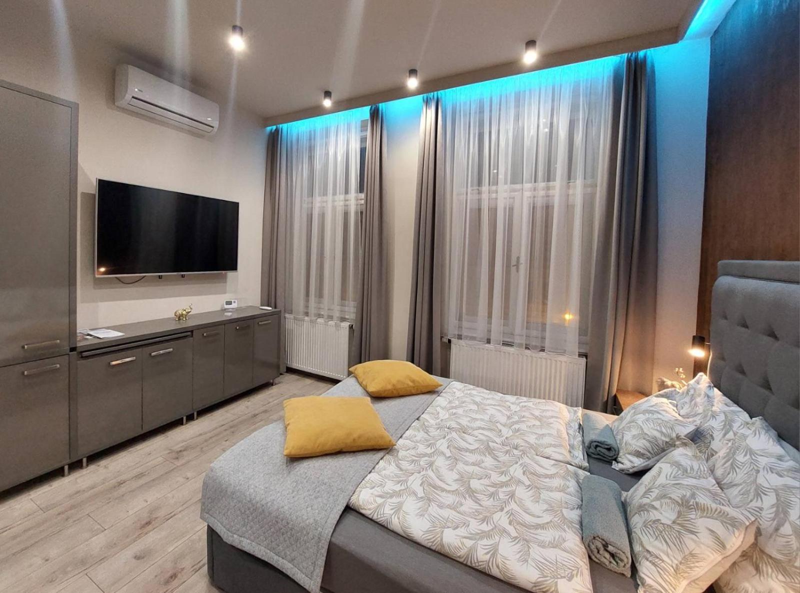 Silver Dawn Apartments 塞格德 外观 照片